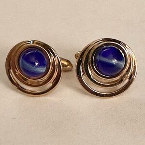 Vintage Gold Tone Coiled Look Dark Blue Cats Eye Cufflinks